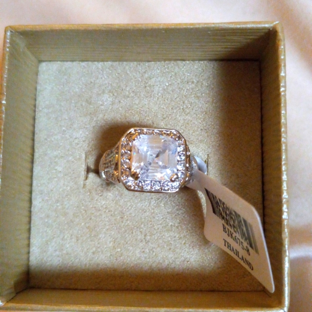 JTV cubic zirconia size 8 ring.